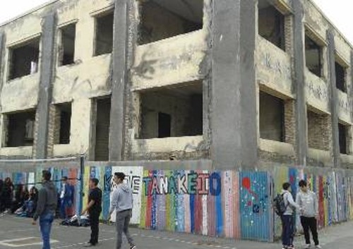 Εδώ και 8 χρόνια το Καπετανάκειο σχολείο παραμένει γιαπί...
