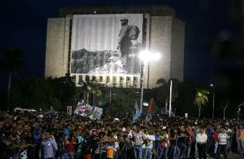 Πάνδημο ήταν το τελευταίο «αντίο» στην Αβάνα