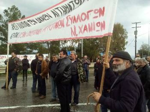 Από το μπλόκο στα Μεγάλα Χωράφια του νομού Χανίων