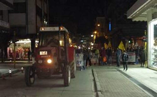 Με ένα τρακτέρ προπομπό η χτεσινή κινητοποίηση στην Καρδίτσα