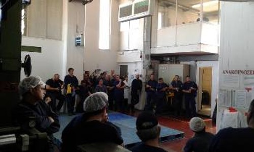 Συνελεύσεις εργαζομένων στο εργοστάσιο «Αφοί Βλάχου» στο Κορωπί...
