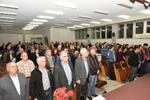 Ενός λεπτού σιγή τηρήθηκε για τον δολοφονημένο εργάτη, τους ήρωες απεργούς του 1929 και συνολικά για τους αλύγιστους της ταξικής πάλης