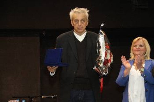 Στη βράβευσή του το 2017 από τον δήμο Καισαριανής, την πόλη όπου μεγάλωσε