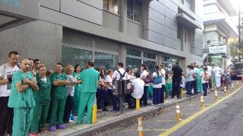 Από τις κινητοποιήσεις σε Αθήνα και Θεσσαλονίκη ενάντια στην απλήρωτη δουλειά και τις απολύσεις