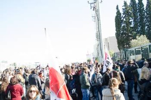 Από την κινητοποίηση στο υπουργείο