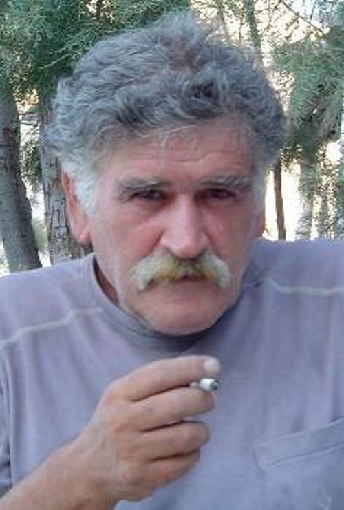 ΛΕΩΝΙΔΑΣ ΒΛΑΧΟΣ