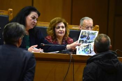 Παλιότερο στιγμιότυπο από τη δίκη της Χρυσής Αυγής