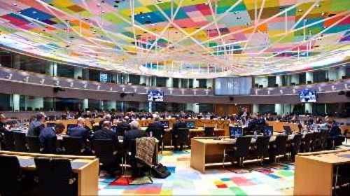 Το πρόπλασμα του «αναπτυξιακού σχεδίου» της κυβέρνησης αναμένεται να βρεθεί στο τραπέζι και της σημερινής συνεδρίασης του Euroworking Group