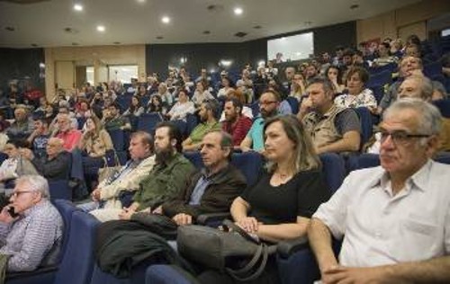 Στιγμιότυπο από την εκδήλωση - ημερίδα που οργάνωσε η ΚΟ Κ. Μακεδονίας του ΚΚΕ
