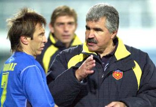 Η Χαλκηδόνα του Γιώργου Παράσχου έχει δύσκολο έργο στο Αίγιο