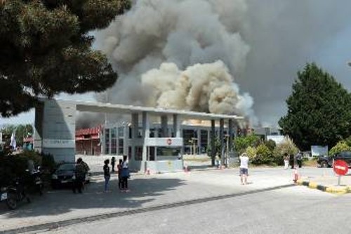 Από την πυρκαγιά στην «Sunlight» την 1η Μάη