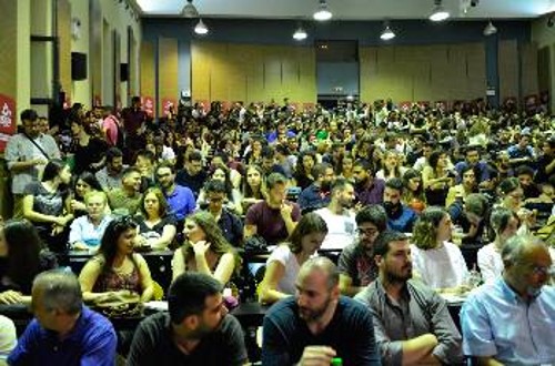 Κατάμεστη ήταν η αίθουσα την ώρα της εκδήλωσης