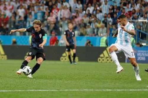 Το γκολ του Μόντριτς «σφράγισε» την πρόκριση της Κροατίας και έβαλε σε μπελάδες την Αργεντινή