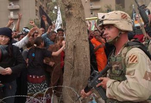 Μια από τις πολλές αντικατοχικές διαδηλώσεις στο Ιράκ