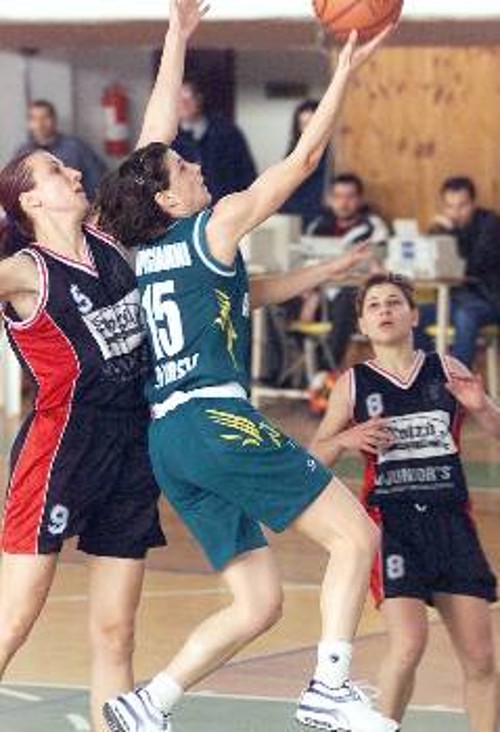 Ραντεβού με την ιστορία έχει η ομάδα των Ανω Λιοσίων