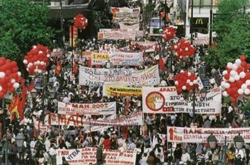 Από την Πρωτομαγιά του '99 που πρωτοεμφανίστηκε το ΠΑΜΕ...