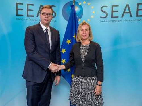 Ο Πρόεδρος της Σερβίας με την επικεφαλής της διπλωματίας της ΕΕ στις Βρυξέλλες