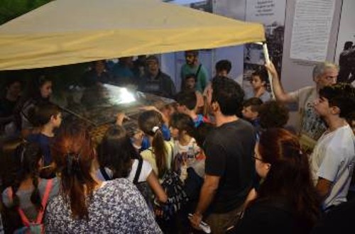 Από την ξενάγηση των παιδιών του «Κόκκινου Αερόστατου» στην κεντρική έκθεση