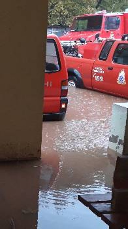 Πλημμυρισμένο το Πυροσβεστικό Κλιμάκιο Μαντουδίου