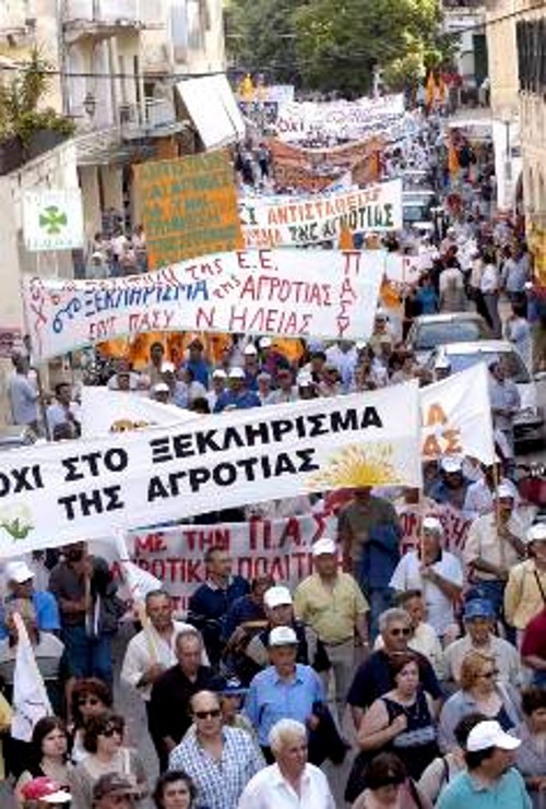 Για νέες κινητοποιήσεις προετοιμάζονται οι αγρότες μέσα στο πρώτο 15ήμερο του Γενάρη