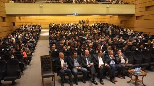 Από τη διάσκεψη αλληλεγγύης (πρώτος από αριστερά ο γγ του ΠΣΕ, Θ. Παφίλης)