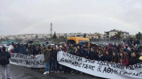 Από τις πρόσφατες κινητοποιήσεις των καθηγητών και φοιτητών των ΣΕΦΑΑ κατά του νέου αθλητικού νομοσχεδίου