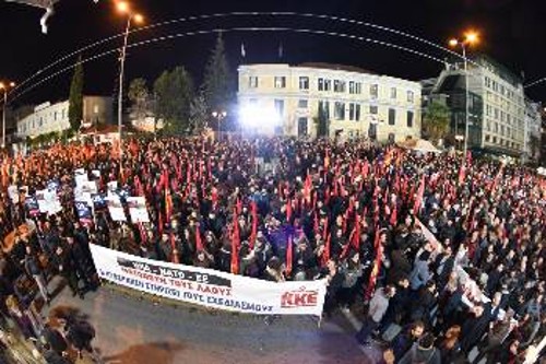 Από το συλλαλητήριο του ΚΚΕ στην Αθήνα την περασμένη Πέμπτη