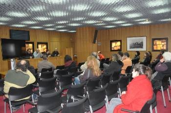 Συζητώντας με τους εργαζόμενους