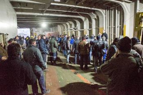 Σε μεταλλεργάτες στο Πέραμα μίλησε ο Γ. Πρωτούλης