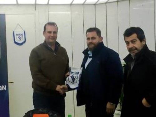 Από τη συνάντηση με την ΕΠΣΛ. Στο κέντρο ο Π. Κρίκης