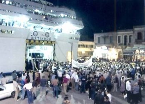 Από παλιότερη διαμαρτυρία των κατοίκων της Χίου για τις αυξήσεις στις τιμές των εισιτηρίων