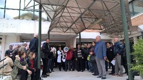 Από την κινητοποίηση στο Κέντρο Υγείας Τρικάλων
