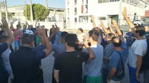 Από τη Γενική Συνέλευση των εργαζομένων το πρωί του Σαββάτου