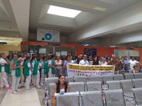 Από τη χτεσινή μαζική κινητοποίηση στο ΠΑΓΝΗ
