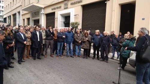 Από τον χαιρετισμό του βουλευτή του ΚΚΕ, Γ. Δελή, στη χτεσινή συγκέντρωση των εργαζομένων στην Αθήνα