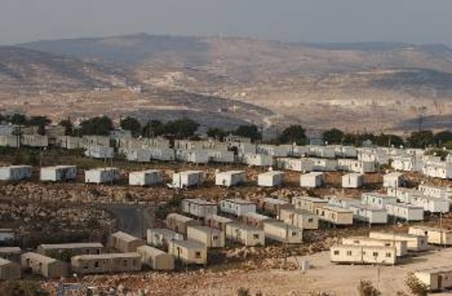 Προκατασκευασμένα σπίτια, έτοιμα για τα προσαρτημένα από την ισραηλινή κυβέρνηση εδάφη