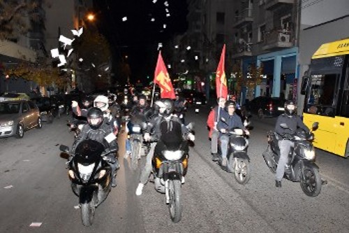 Από τη μηχανοκίνητη πορεία στο κέντρο της Αθήνας