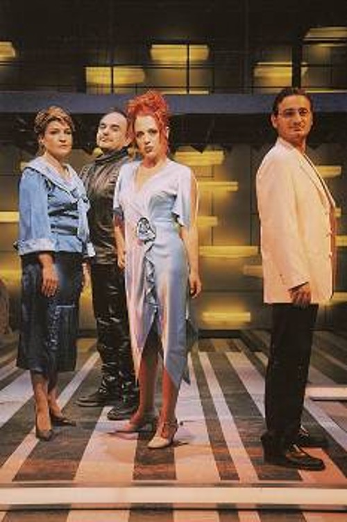 «Μαμά μην τρέχεις» στο θέατρο «Διάνα»