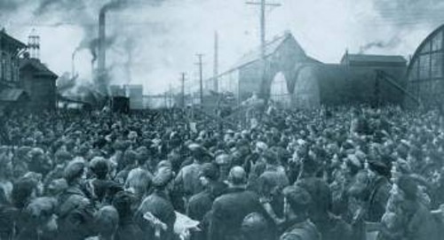 Ο Λένιν μιλάει στους εργάτες του εργοστασίου «Πουτίλοφ» (25/5/1917)