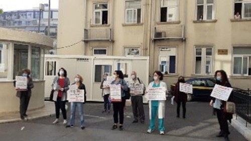 Από τη διαμαρτυρία στο Νοσοκομείο «Αλεξάνδρα»