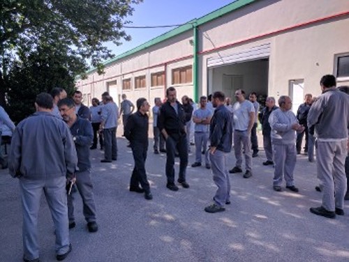 Καθολική η συμμετοχή των εργαζομένων στη χτεσινή στάση εργασίας