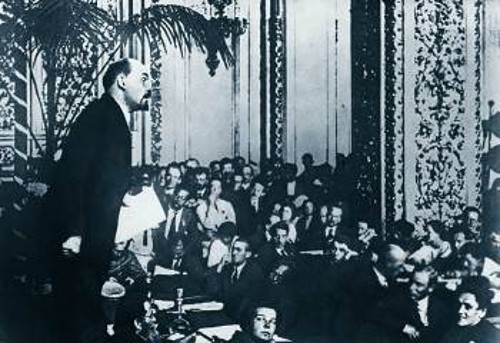 Ο Λένιν στο βήμα του 3ου Συνεδρίου της Γ' Διεθνούς