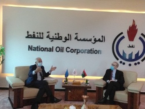 Από πρόσφατη συνάντηση του επικεφαλής της διπλωματίας της ΕΕ με εκπρόσωπο της Λιβυκής Εταιρείας Πετρελαίου