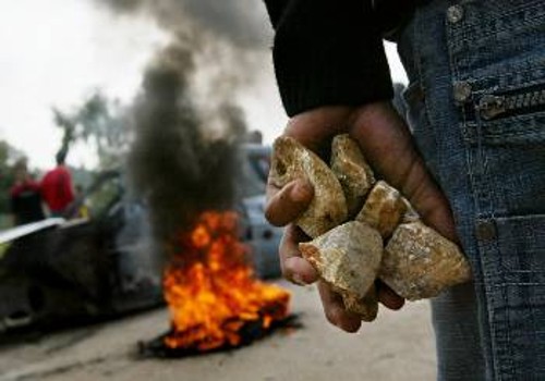 Με τα «πυρομαχικά» έτοιμα ενάντια στα ισραηλινά τανκ