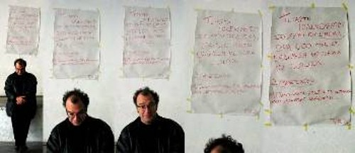 «Κοίτα έξω 3 - είπαμε να κοιτάξεις έξω όχι και να φύγεις!». Χ. Δ.