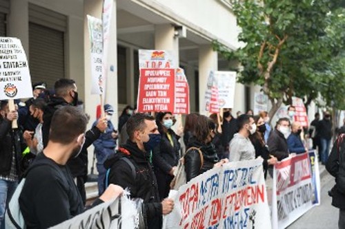 Από παλιότερη κινητοποίηση συνδικάτων της Αθήνας για προσλήψεις στην Υγεία