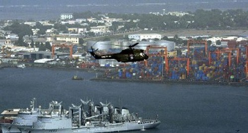 Αποψη του λιμανιού που διαχειρίζεται η Κίνα στο Τζιμπουτί και έχει προκαλέσει ιδιαίτερη ανησυχία στις ΗΠΑ