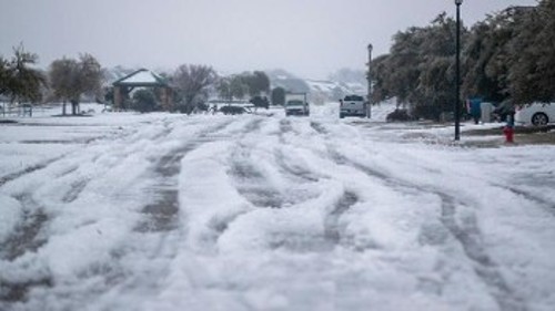 Εκατομμύρια οικογένειες έμειναν χωρίς ρεύμα