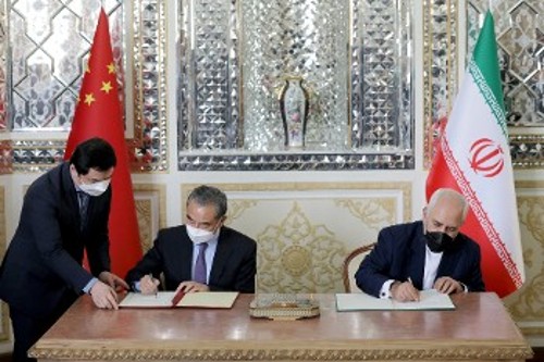 Από την υπογραφή της συμφωνίας 25ετούς συνεργασίας μεταξύ Κίνας και Ιράν