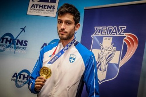 Το πρώτο χρυσό μετάλλιο της Ελλάδας στο μήκος έφερε ο Μ. Τεντόγλου